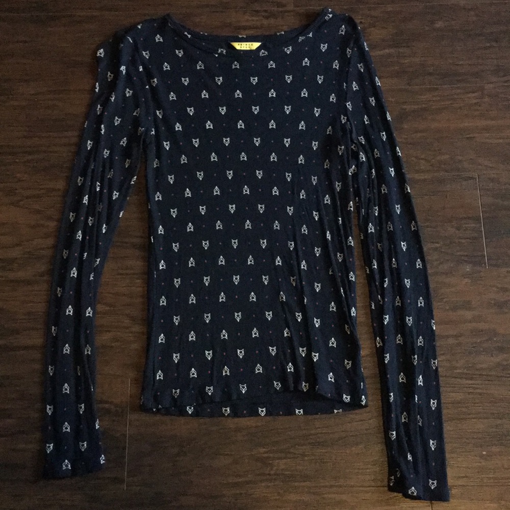 Aeropostale Prince and Fox T-shirt
